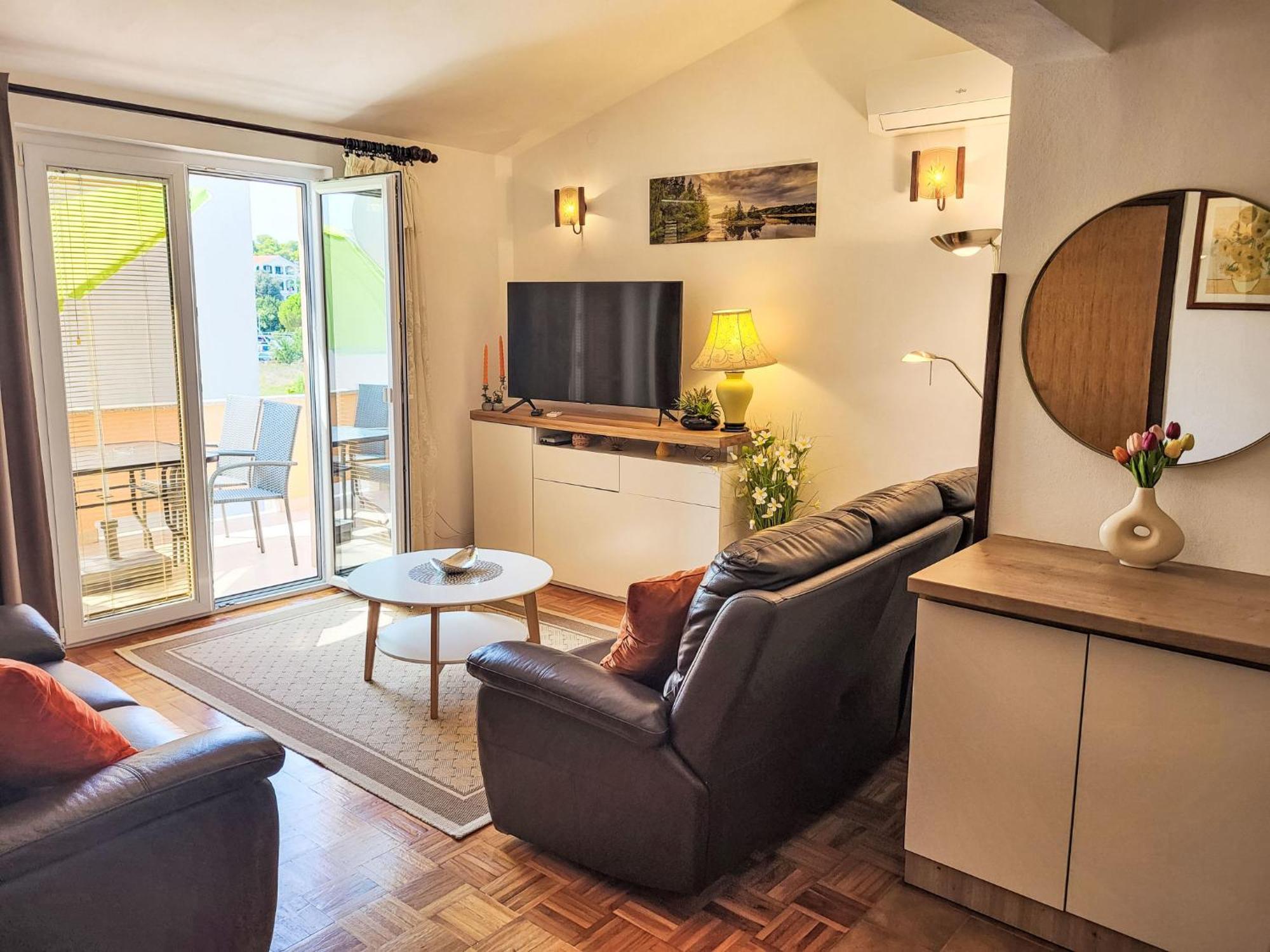 Holiday Home Ive By Interhome Petrcane Luaran gambar